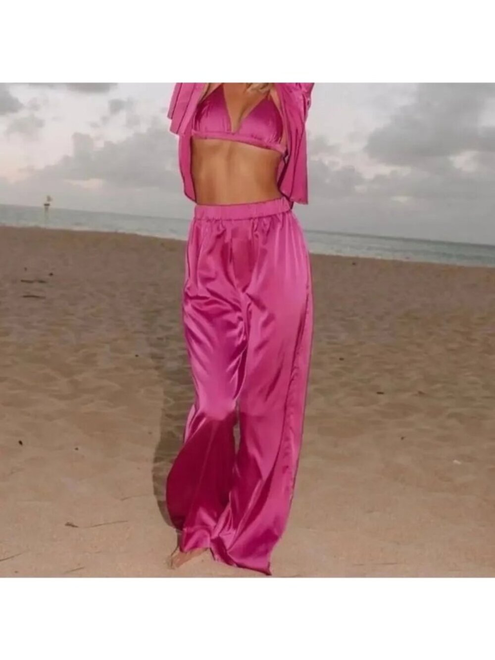 DAILY DRILLS Silky Resort Baggy Satin Pant Sz M/L Hot Pink